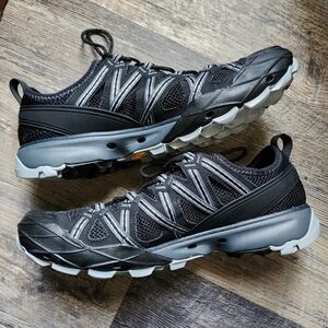 Merrell Choprock Black Hiking Shoes- Size 11- NWOT